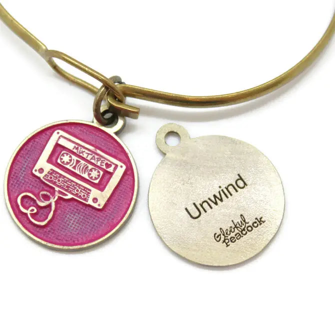 Unwind Token (available with Bracelet or Necklace)