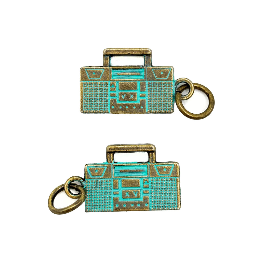 Retro boombox charm painted turquoise and burnished to bright gold. Charms come on a jump ring.