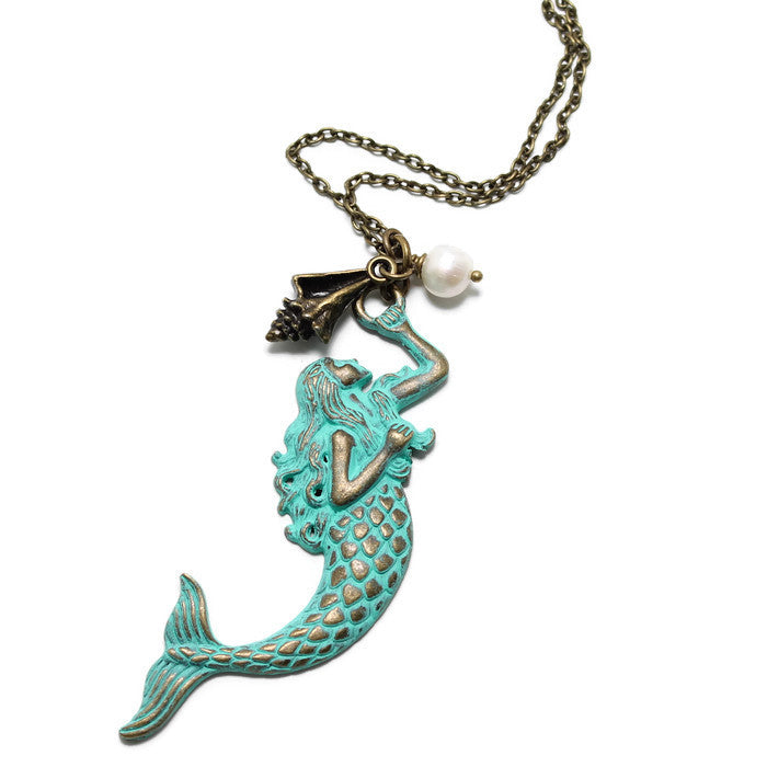 Mermaid and Pearl Necklace 
